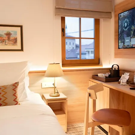 Hotel Baskuca 4*